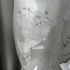 【1級·美品】ホワイト 遮光カーテン3枚 レース3枚 値段交渉〇
の画像