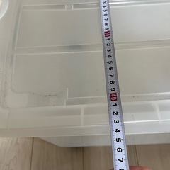 コロ付きプラスチック収納ケースの画像