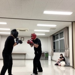 毎週水曜19:45-20:45開催！ボクシングクラブ『パンチDEフィット！』の画像