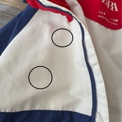 ZARA  キッズ　ウィンドブレーカーの画像