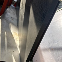 折りたたみ式テーブルの画像