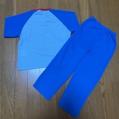 ベビーシャーク KIDSパジャマセット 110の画像