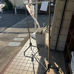 高さ調節可　アンティーク　ヴィンテージ風　ハンガーラックの画像