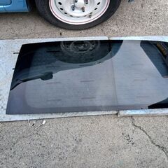 70ヴォクシー ノア リアガラス バックドアガラス ZRR70の画像