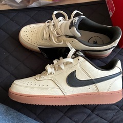 NIKE
スニーカーの画像