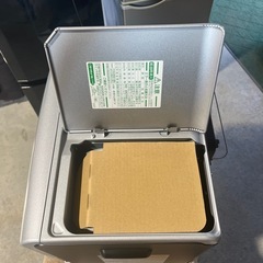 ダイニチ　ブルーヒーター　石油ファンヒーター　プレミアムシルバー　９．０Ｌタンク　木造１２畳／コンクリート１７畳　ワイドサイズ　２０１５年製　ＦＷ－４７１５ＳＤＲ　新品時メーカー希望小売価格５６，８００円の画像