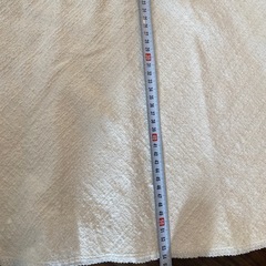 クランデュイユ　
レディーススーツ　白　ラメ入りの画像