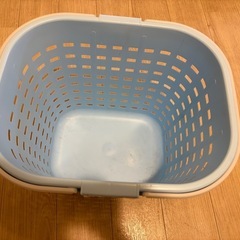 洗濯物かごかごの画像