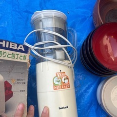 缶オープナーとミキサーの画像