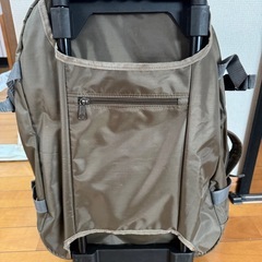 キャリー付きかばんカバンの画像