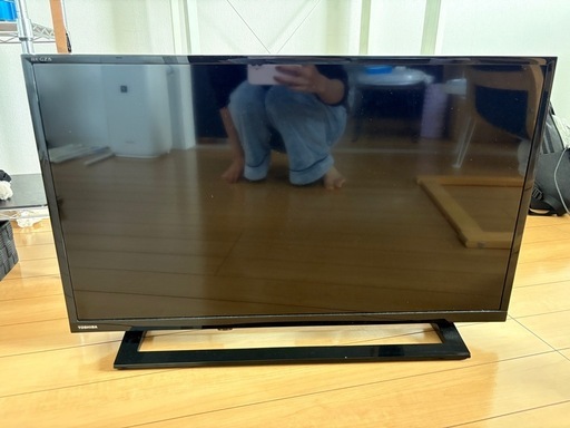 TOSHIBA液晶テレビ32型
