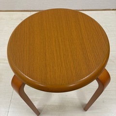 木製　椅子　スツールの画像