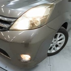 【自社ローン対応】トヨタ アイシス 　プラタナ　リミテッド　キーレス　HIDヘッドライト　両側電動スライドドアの画像