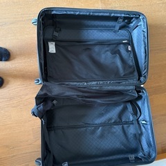 キャリーケースＬの画像