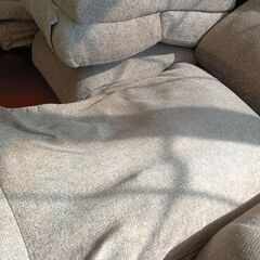 ニトリ　電動リクライニングソファーの画像