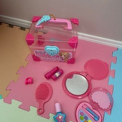 おもちゃ　メイクボックスの画像