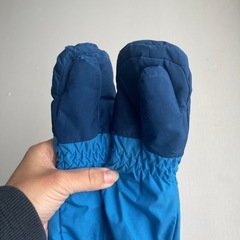 mont-bell 手袋　2歳〜3歳の画像