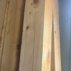 角材　1本800円の画像