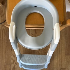 トイレ　トレーニング用　便座ステップの画像