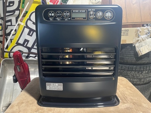 ２０２４年製　コロナ　石油ファンヒーター　石油ストーブ　ネイビー　５．０Ｌタンク　木造９畳／コンクリート１２畳　ルームサーモセンサー　ｅｃｏモード　自動消化・不完全燃焼防止装置　ＦＨ－ＭＶＣ３２２４Ｙ