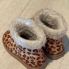 【無料】女性　ムートンの画像