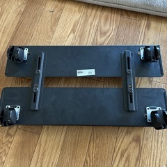 IKEA パソコン　デスクトップ　置き　キャスター付き台の画像