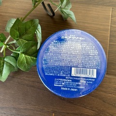 ニベア　大　169gの画像