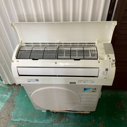 2017年製  ダイキンエアコン　3.6k 12〜14畳用
