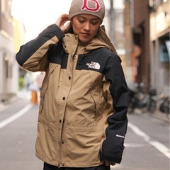 美品ノースフェイス　マウンテンパーカーXLの画像