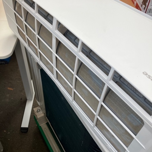 ☆値下げ☆H2510-711 Hisense ルームエアコン HA-S28GE4 2024年製 リモコンなし 10畳用 通電確認済み 