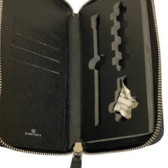 borntorun　カードケース　カーボンレザー　ボントランの画像