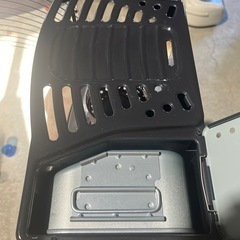 トヨトミ　石油ストーブ　反射型ストーブ　開放式　３．６Ｌタンク　２０１９年製　ブラック　電池式　コンセント不要　ＲＳＸ－２３０　停電　災害　キャンプ　アウトドア　ポータブルの画像