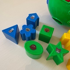 アンパンマン 育脳まるまるパズル　ボール型積み木の画像