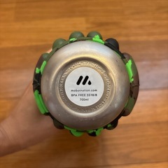 【新品未使用MOBOT カモフラージュ水筒・筋膜ローラー 】の画像
