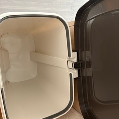ゴミ箱の画像