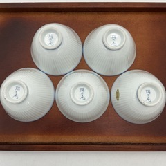 可憐な花模様の湯呑み 5客揃いの画像