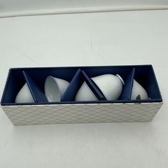 可憐な花模様の湯呑み 5客揃いの画像