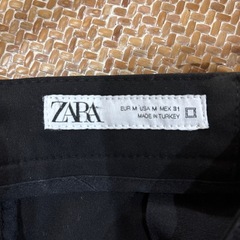 ZARA メンズ　秋冬パンツの画像