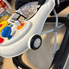 ベビー用　歩行器　エンジョイレーサー　の画像