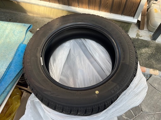 155/65R14スタッドレスタイヤ4本取引中
