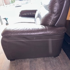 【激安】3人掛けソファ　革製　レザーの画像