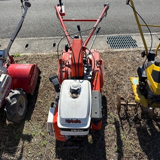 クボタ耕運機実働