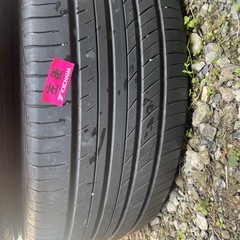 中古タイヤ　ヨコハマ　225 45 18 2018年製造　4本の画像