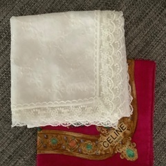 価格変更⤵️正規品　NINA RICCI 小銭入れ& CELINEハンカチセットの画像