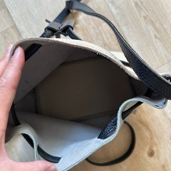ショルダーバッグの画像