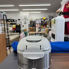ZOJIRUSHI 象印 マイコン炊飯ジャー NS-TC10 2014年5.5合の画像