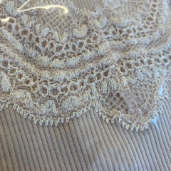 M2510-434 肌着 Mサイズ 胸元レース サーモスピンク 未使用品の画像