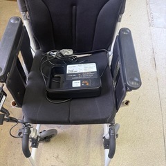 電動車椅子
の画像