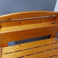 配達可!!宮付きシングルベッドフレーム　スノコ　コンセントありの画像