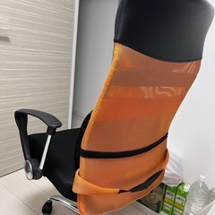 オフィスチェアの画像